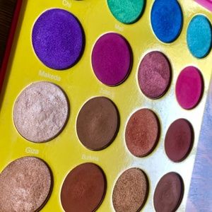 Juvia’s Place Eyeshadow Palette The Masquerade Mega